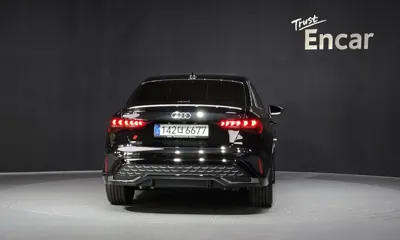 Audi A3 2025, 3271 км, за 21669.72 USD