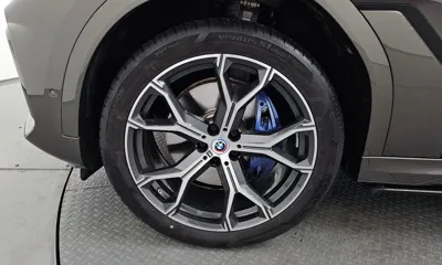 BMW X6 2023, 41163 км, за 56452.67 USD