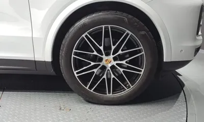 Porsche Cayenne 2024, 33125 км, за 85335.43 USD