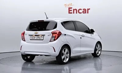 ChevroletGMDaewoo Spark 2016, 93611 км, за 2974.62 USD
