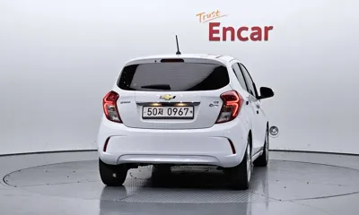 ChevroletGMDaewoo Spark 2016, 93611 км, за 2974.62 USD