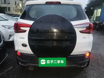 BYD Yuan New Energy 2019, 102000 км, за 7588 USD