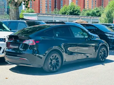 Tesla Model Y 2021, 30000 км, за 21838.75 USD