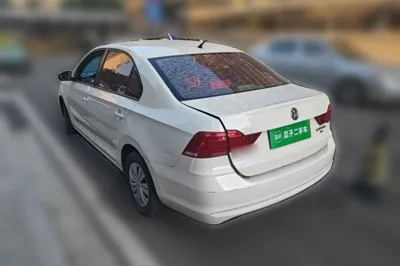Volkswagen Santana 2016, 153500 км, за 5492 USD