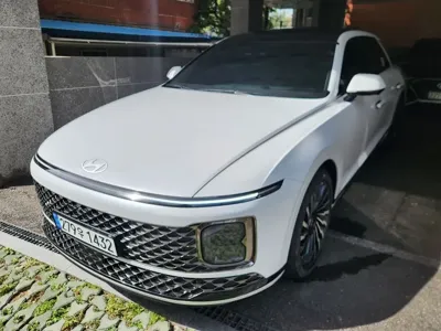 Hyundai Grandeur 2026, 1900 км, за 16815.55 USD