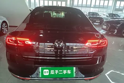 Volkswagen Magotan GTE Plug-in Hybrid 2022, 63800 км, за 16529 USD