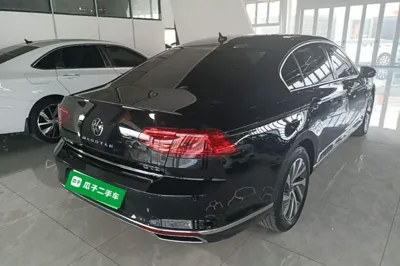 Volkswagen Magotan GTE Plug-in Hybrid 2022, 63800 км, за 16529 USD - фото 6