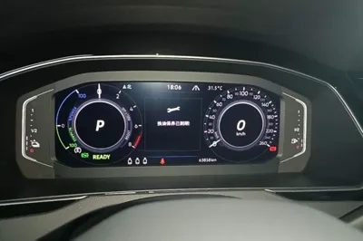 Volkswagen Magotan GTE Plug-in Hybrid 2022, 63800 км, за 16529 USD - фото 19