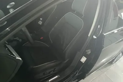 Volkswagen Magotan GTE Plug-in Hybrid 2022, 63800 км, за 16529 USD - фото 22