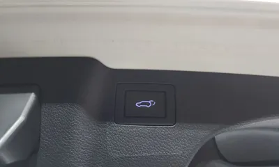 Hyundai Santafe 2018, 92253 км, за 9114.01 USD - фото 17