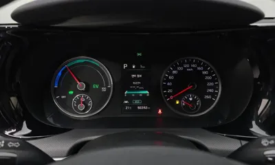 Kia K5 2021, 92242 км, за 10093.11 USD - фото 8