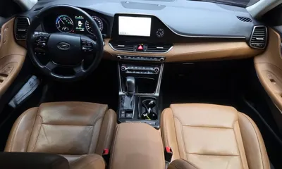 Hyundai Grandeur 2019, 81860 км, за 13062.89 USD - фото 7