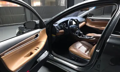 Hyundai Grandeur 2019, 81860 км, за 13062.89 USD - фото 10