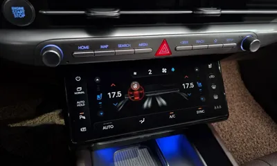 Hyundai Grandeur 2023, 23782 км, за 21433.24 USD - фото 30