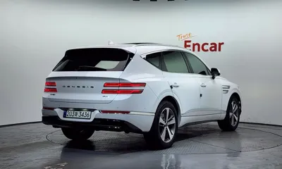 Genesis GV80 2023, 51870 км, за 40898.57 USD
