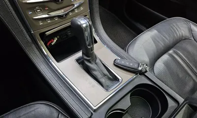 Lincoln MKX 2013, 196179 км, за 2847.68 USD - фото 8