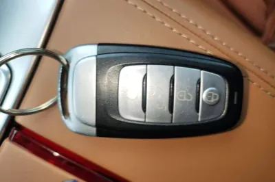 Hongqi H9 2020, 86600 км, за 20538 USD