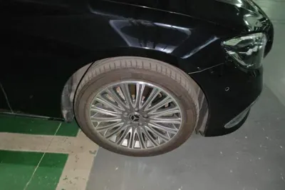 Mercedes-Benz E-Class 2021, 94200 км, за 34554 USD