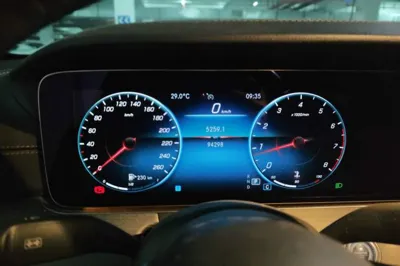 Mercedes-Benz E-Class 2021, 94200 км, за 34554 USD - фото 8