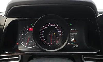 Hyundai Avante 2023, 94132 км, за 8986.48 USD - фото 8
