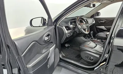 Jeep Cherokee 2018, 86569 км, за 7811.47 USD - фото 10