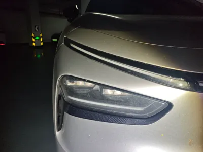 Xpeng G7 · 2025 год