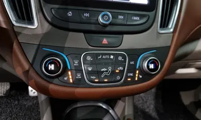 ChevroletGMDaewoo Malibu 2017, 176893 км, за 4269.57 USD - фото 14
