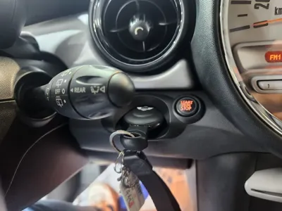 MINI Cooper 2010, 94686 км, за 2494.42 USD - фото 18
