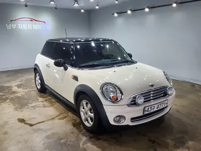 MINI Cooper 2010, 94686 км, за 2494.42 USD - фото 20