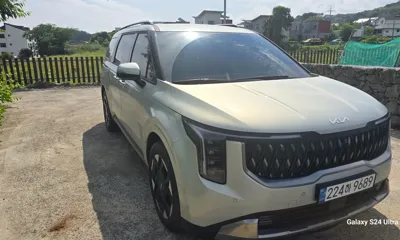 Kia Canival · 2025 год