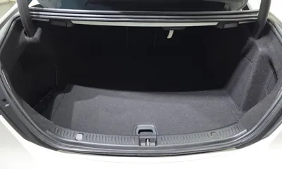 Mercedes-Benz E-Class 2023, 35335 км, за 32438.39 USD - фото 32