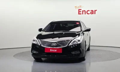 Hyundai Grandeur 2013, 135239 км, за 3610.35 USD