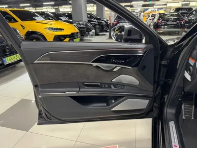 Audi S8 2021, 44500 км, за 58441.12 USD - фото 7