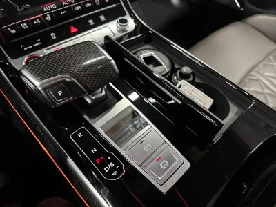 Audi S8 2021, 44500 км, за 58441.12 USD - фото 11