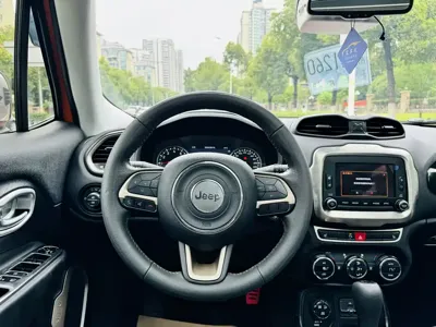 Jeep Renegade 2017, 26000 км, за 6400.7 USD - фото 8