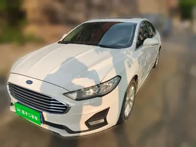 Ford Mondeo · 2021 год