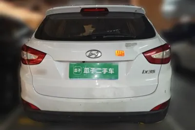 Hyundai ix35 2013, 136900 км, за 4068 USD