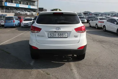 Hyundai Tucson 2015, 155000 км, за 3705.39 USD