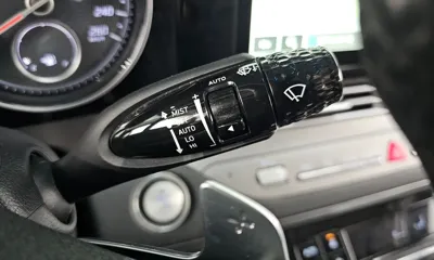 Hyundai Grandeur 2022, 74037 км, за 13418.84 USD - фото 17