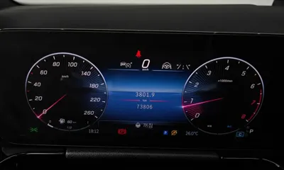 Mercedes-Benz GLA-Class 2024, 73806 км, за 26671.89 USD - фото 8