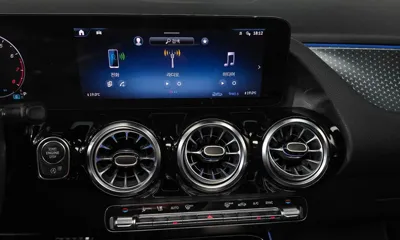 Mercedes-Benz GLA-Class 2024, 73806 км, за 26671.89 USD - фото 12