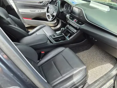 Hyundai Grandeur 2019, 100535 км, за 9702.41 USD - фото 7