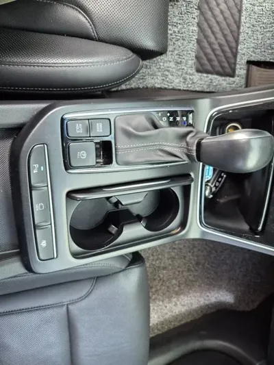 Hyundai Grandeur 2019, 100535 км, за 9702.41 USD - фото 12