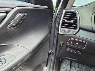 Hyundai Grandeur 2019, 100535 км, за 9702.41 USD - фото 13