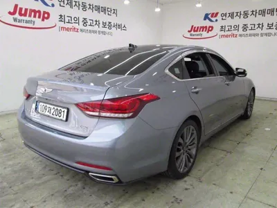 Hyundai Genesis 2014, 223583 км, за 4561.08 USD