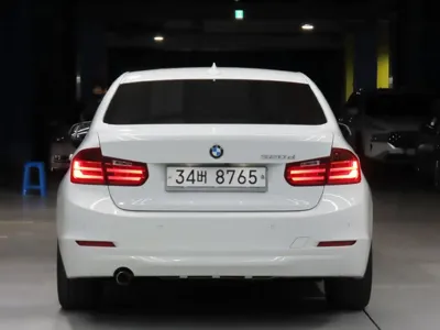 BMW 3-Series 2012, 208081 км, за 3275.57 USD