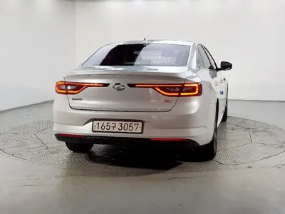 Renault-KoreaSamsung SM6 2019, 173164 км, за 2465.52 USD