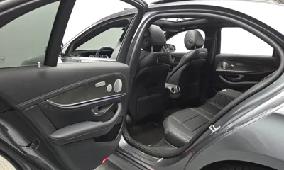 Mercedes-Benz E-Class 2019, 18216 км, за 22974.92 USD - фото 11