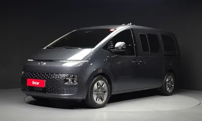 Hyundai Staria · 2023 год
