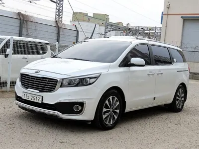 Kia Canival 2016, 180448 км, за 4226.08 USD